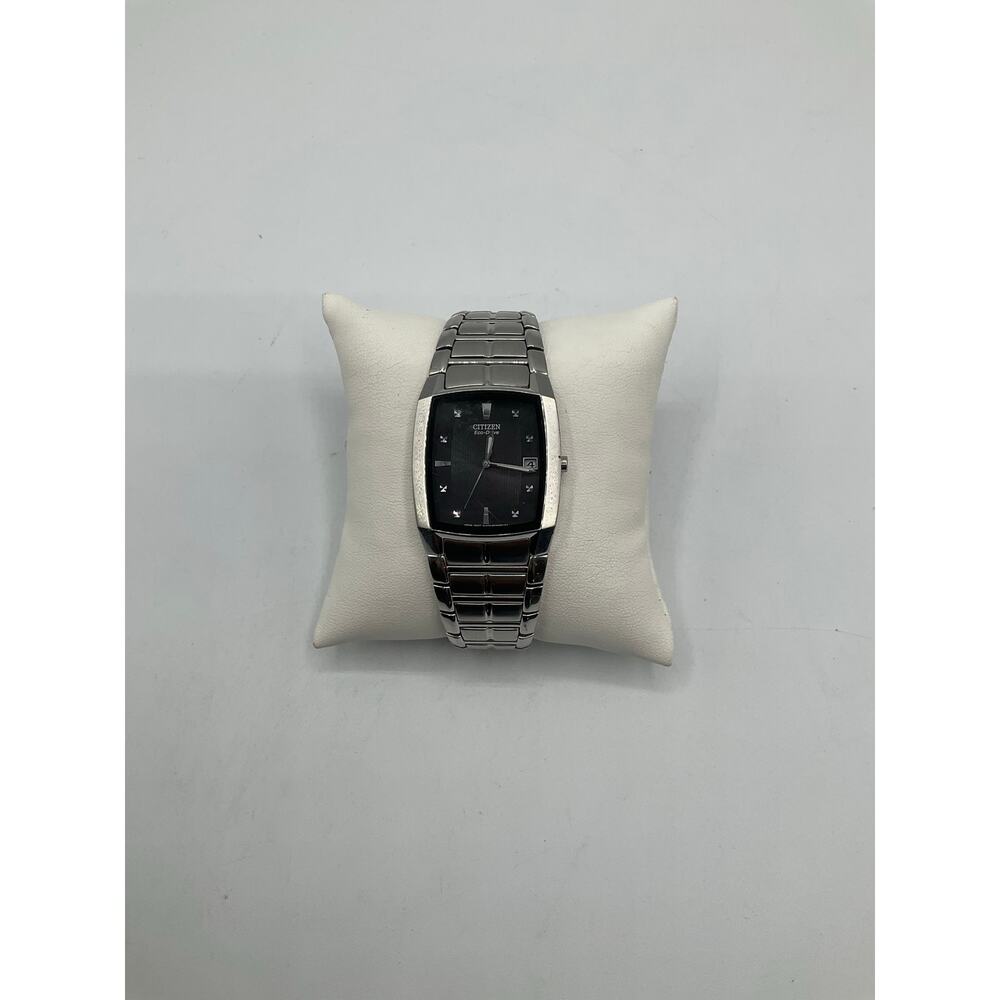 Citizen Eco Drive E111-S049385 Men's Watch, about 31mm- Silver/Black